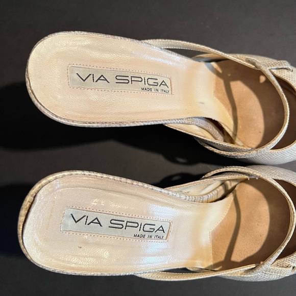 VINTAGE Via Spiga Leather Heels - Picture 3 of 10